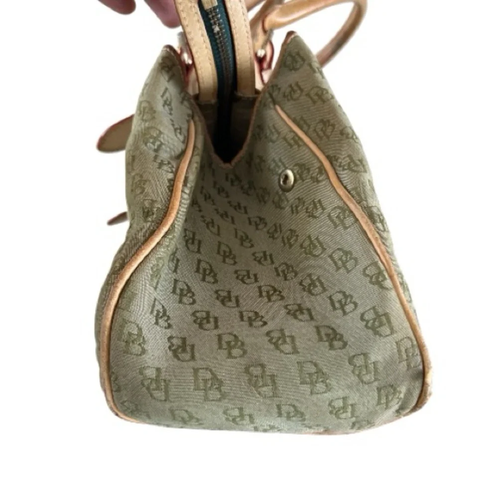 Dooney & Bourke Olive Shoulder Bag ✅ - Picture 7 of 13